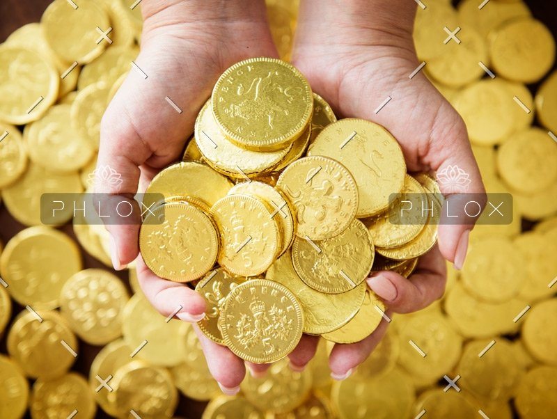 demo-attachment-80-golden-chocolate-coins-PK4HX6B demo-attachment-80-golden-chocolate-coins-PK4HX6B