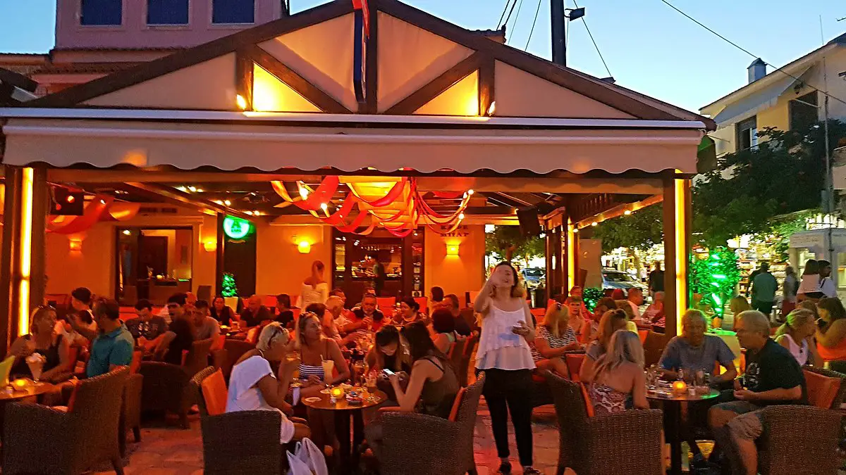 Giamas Café-Bar
